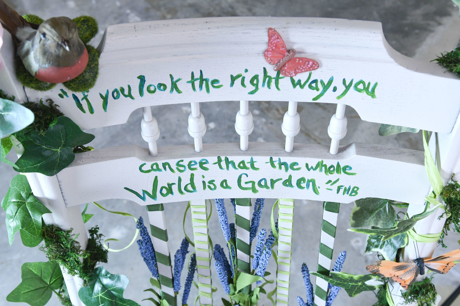 041219 Painted Chairs 29.jpg